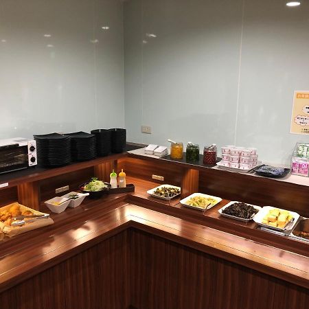 Business Hotel Fiz Nagoya Airport 丰山 外观 照片